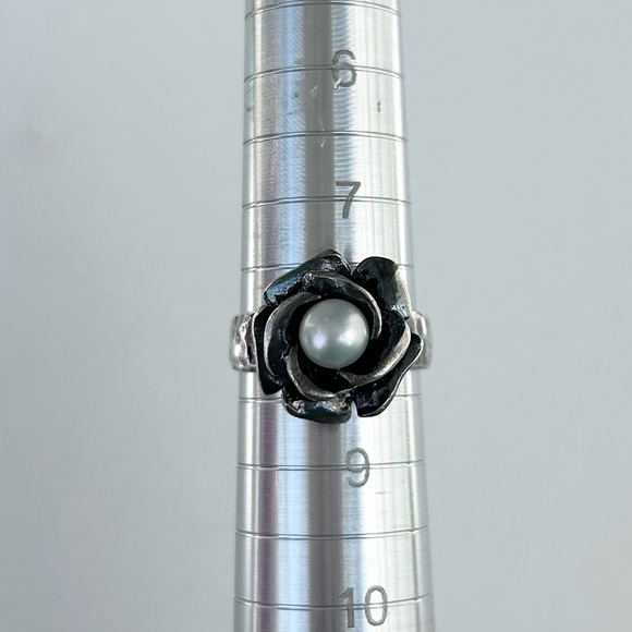 Vintage Marked 925 Israel Freshwater Pearl Rose Ring Size 8 Hammered Band - Picture 10 of 13